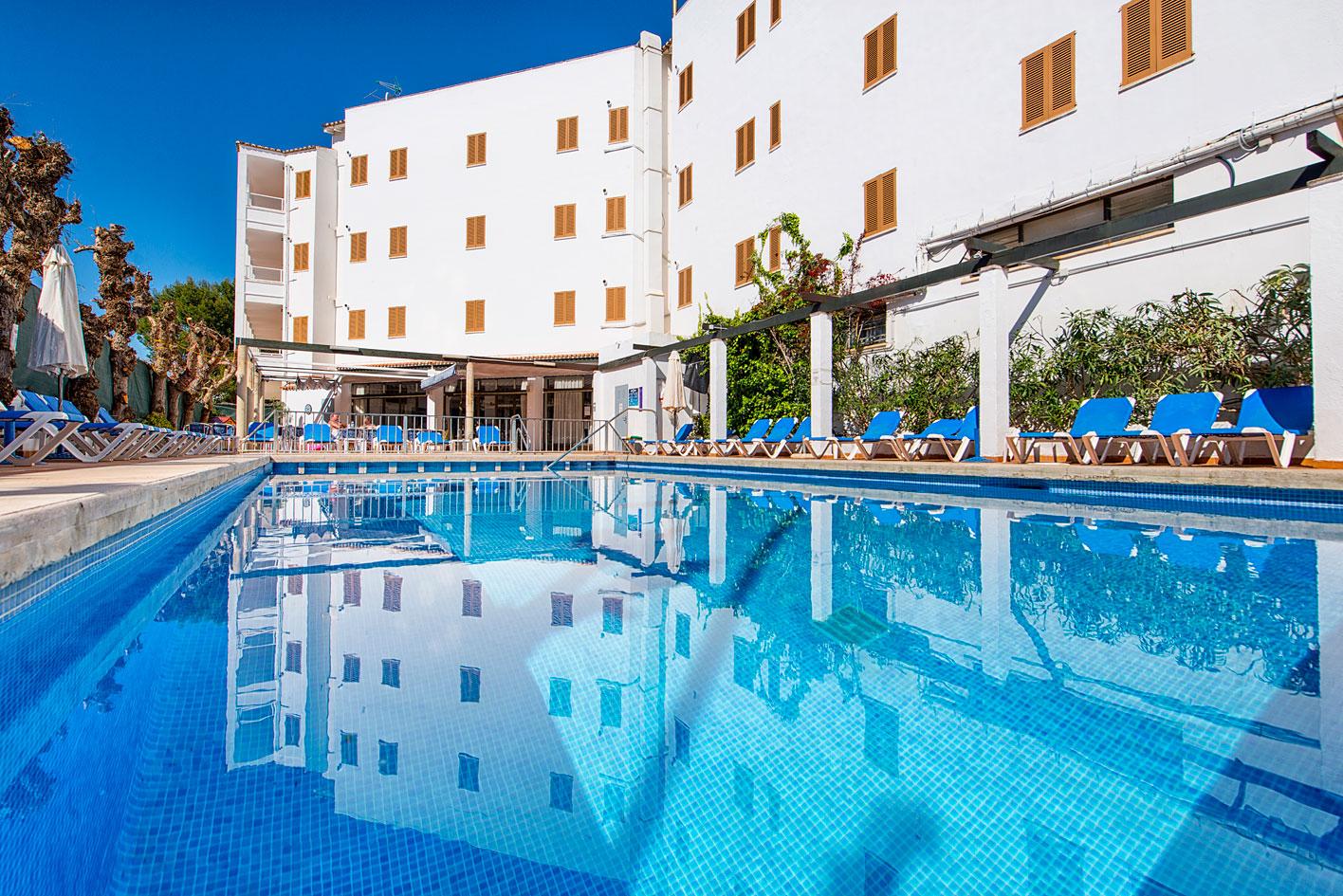 Arcos Playa Apartments S'Illot  Exterior photo
