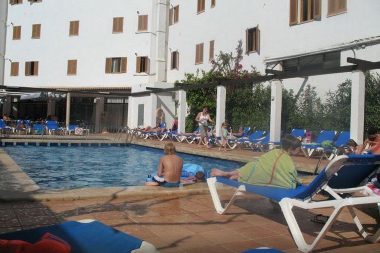 Arcos Playa Apartments S'Illot  Exterior photo